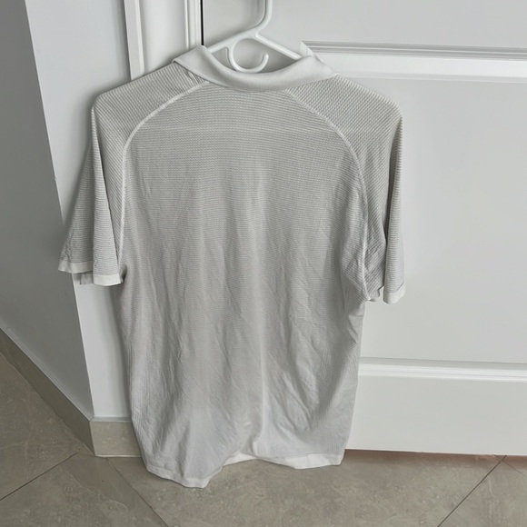 Lululemon metal vent tech polo - White - XL - Picture 2 of 2